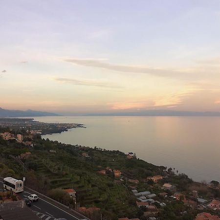 Il Balcone Di Galatea Διαμέρισμα Acireale Εξωτερικό φωτογραφία